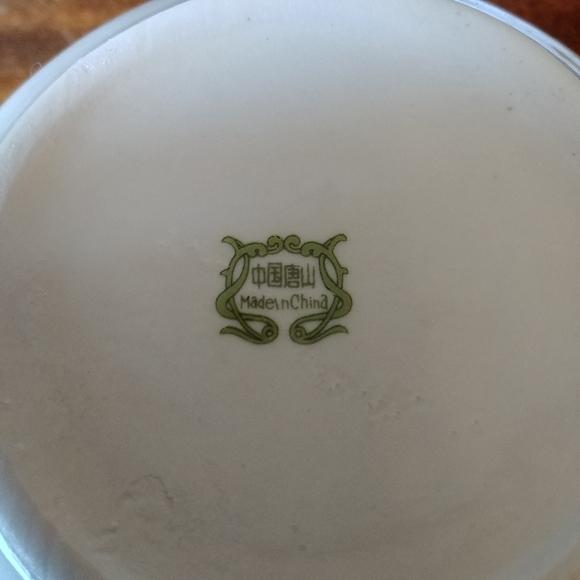 Vtg Recipe Soup Bowl Mugs. Tomato. Onion. EUC. White. - Picture 2 of 9